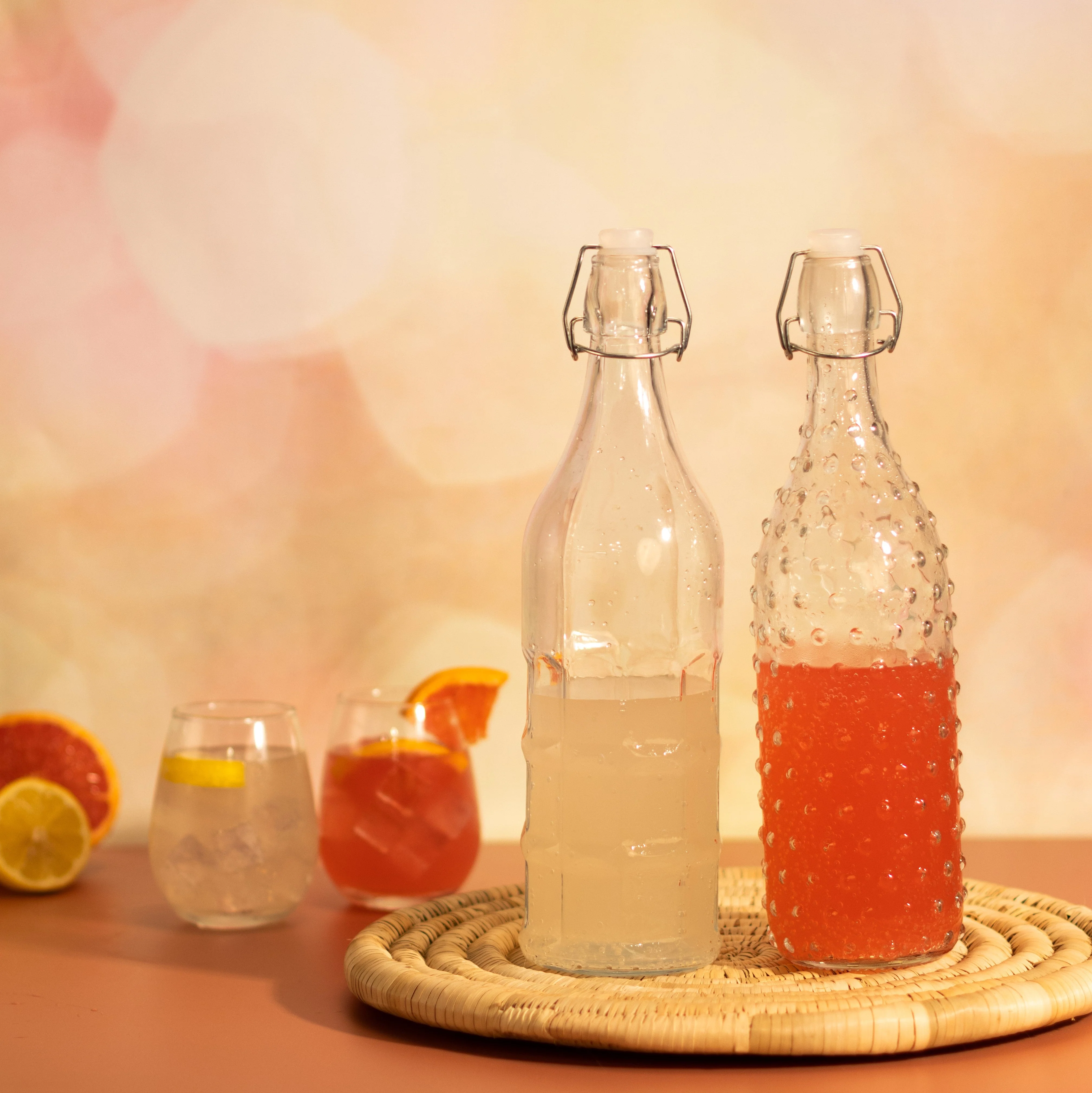 Hobnail Bottle 1000ml (1L) with Cliptop Lid - Image 2