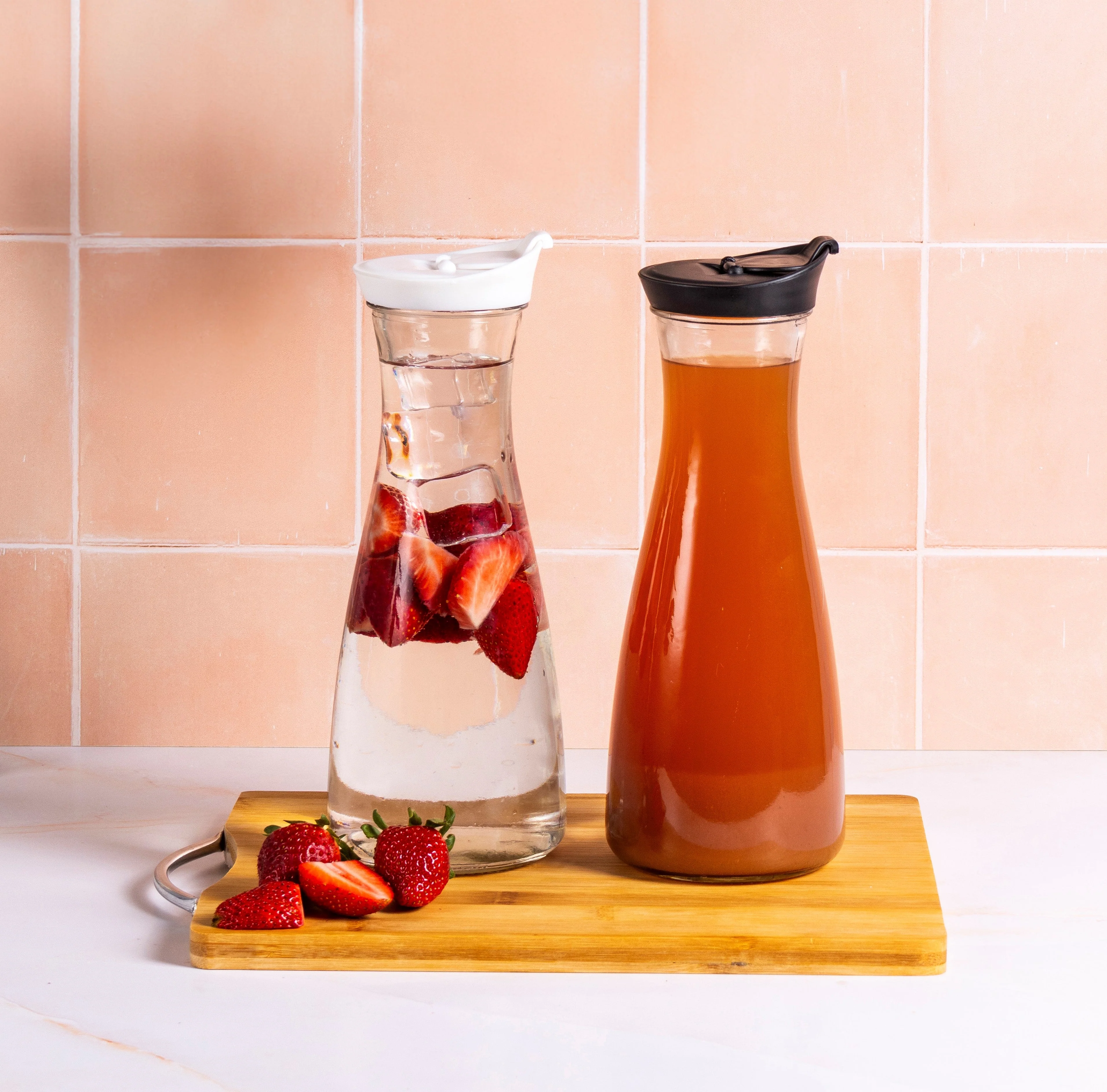 Carafe 850ml With Black Lid - Image 2